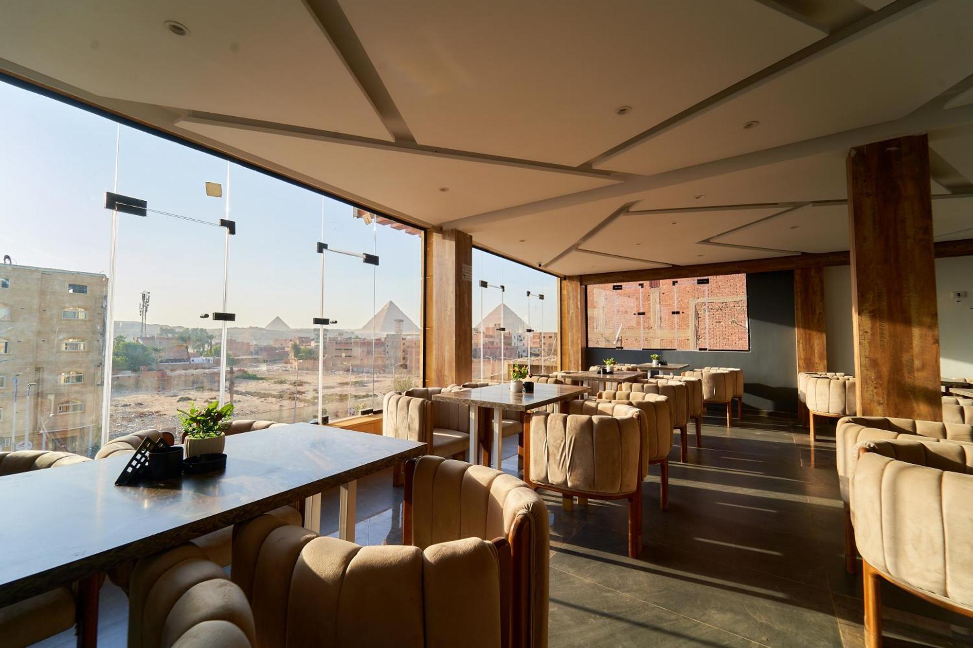 Crown Pyramids View Hotel Giza Exterior foto