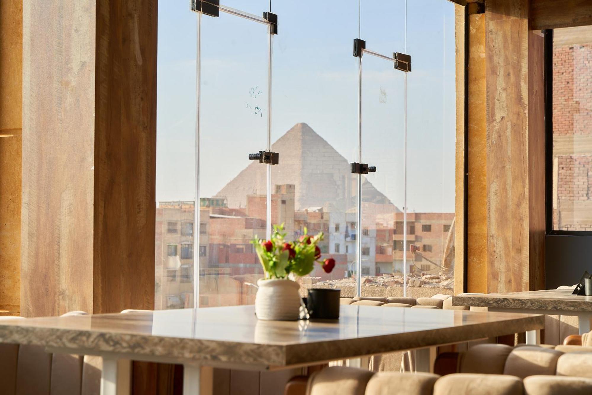 Crown Pyramids View Hotel Giza Exterior foto